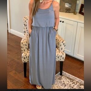 Maxi dress with adjustable straps